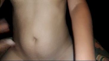 Play MP4 - Le encanta el sexo oral y que la penetre