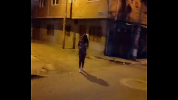 LA_ENCUENTO EN LA_CALLE Y_ME PIDE_QUE FOLLEMOS ES_INCREIBLE