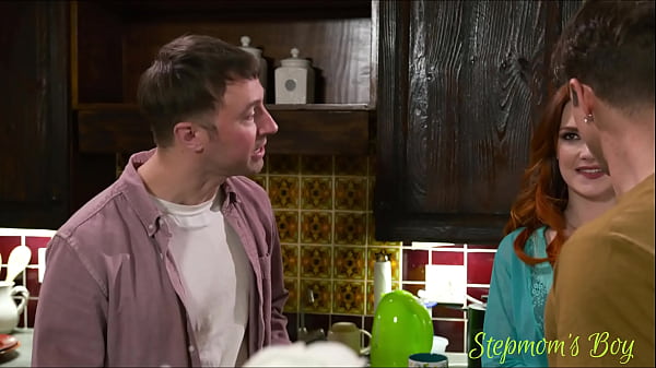 Play MP4 - Stepmomsboy&period;com -I cucked out my stepmom in front her BF&excl;