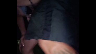 Dando na rua para o favelado 