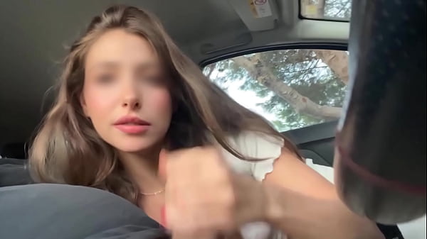 El sue&ntilde;o de mi padrastro era follar mi boca y grabarlo todo 