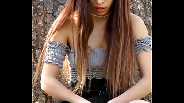 Play MP4 - Amateur teen outdoor masturbation