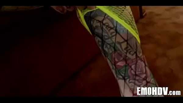Babe with tattoos gets dick 340 
