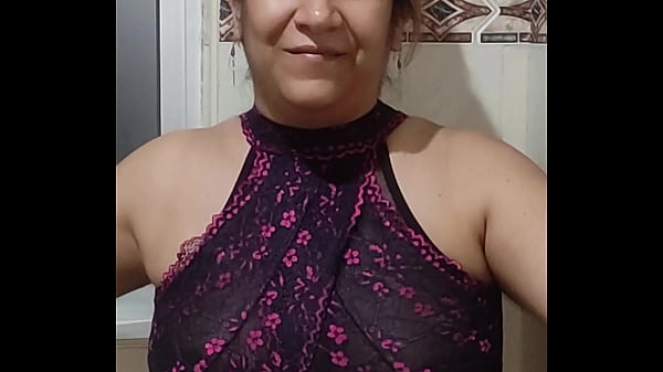 Nonton Siempre Que Podemos Nos Ponemos A Transmitir thumbnail