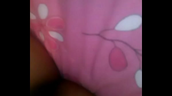 Play MP4 - mi esposa soledad masturbandose