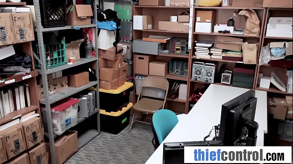 Nonton Office Interrogation Turns X-rated With Hot Twin Suspects thumbnail