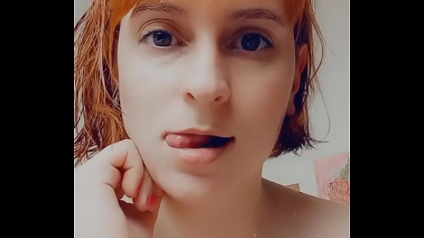 Quand je re&ccedil;ois l'&eacute;rection app&eacute;tissante d'un fan en message priv&eacute; 