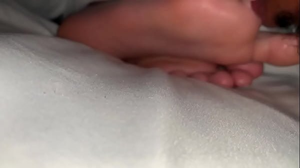 Licking Latina Soles in Bed 