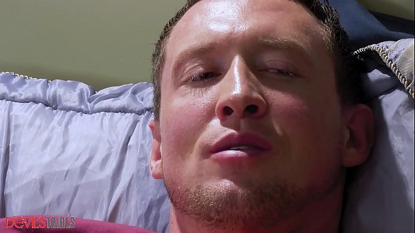 Play MP4 - Waking Her Man Up With A Trans Threesome