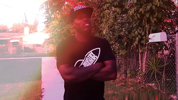 Nonton Cupid Hits Ebony Baddie With His Arrow & Cock thumbnail