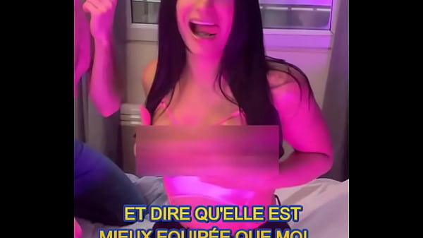 En vrai &ccedil;a te d&eacute;range si elle &agrave; un meilleur setup gaming moi pas angel salope#gay #cuteboy #male 