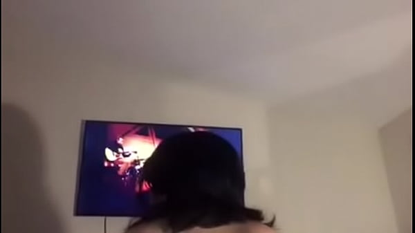 trim.C21736F3-F4F7-4FC8-BC3D-CAA91E430934.MOV 