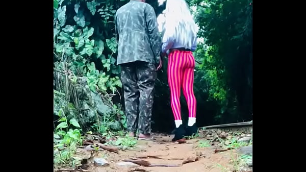 Passeio Na Esta&ccedil;&atilde;o De Trem No Carnaval thumbnail