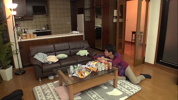 Play MP4 - https&colon;&sol;&sol;bit&period;ly&sol;3Kx2JfE　好きな男のチ&cir;ポでヤりたい彼女の発情フェラ姿にフル勃起！勃たないチ&cir;ポを諦め、僕のガチガチチ&cir;ポに夢中でむしゃぶりつく！性欲底ナシ女の激しい誘惑に理性を狂わされる！「あっちのチ&cir;ポの方が硬くてスゴいかも」【パート3】