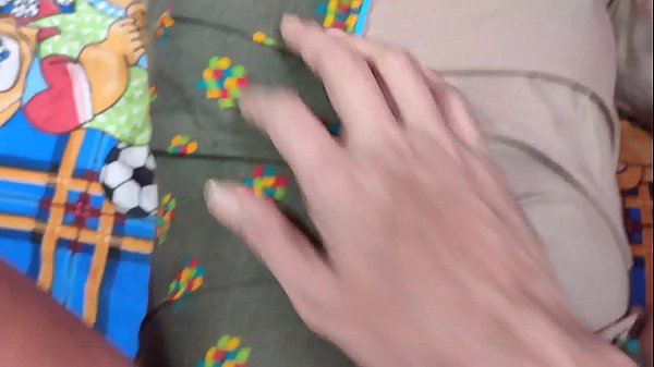 निशा_छोरी गांव कीअपनी गर्लफ्रेंड को रूम में_लेजाकर किया_काम चुदाई