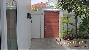 Nonton Pattaya Villa Poolside : Je Bouffe Le Cul De Mon Mec, Il Me D&eacute;monte La Bouche & La Chatte, Mega Squirt Et &eacute;norme Facial Qui Me Fait Gicler Encore Plus thumbnail