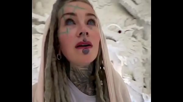 Nonton Seeing Chiang Rai Through The Eyes Of A Big Buddha Statue Temple. Thailand Builts Such Crazy Temples <3which One Is Y... thumbnail