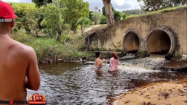 DUAS BRUXAS SADAFAS EM_PLENO HALLOWEEN_FUDENDO_REBOLANDO MIM FIZERAM GOZAR DENTRO NO PÊLO ELIANE FURACAO LORRANY EXOTICA COMPLETO NO RED