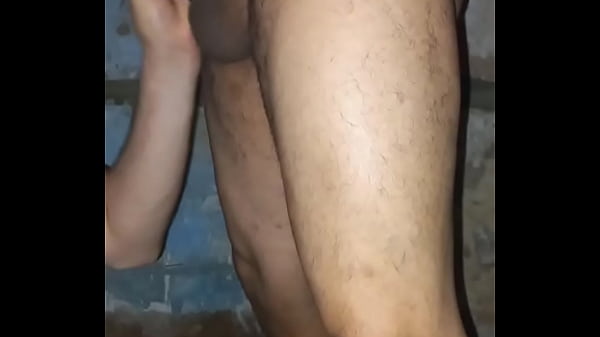 Play MP4 - Chupando o pau grande do meu padrasto