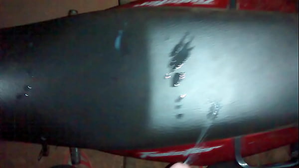 Play MP4 - Gozando na moto Honda