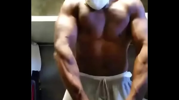 Nonton California Inmate Muscles thumbnail