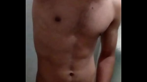 Jerking off in the bathroom after a nice shower 