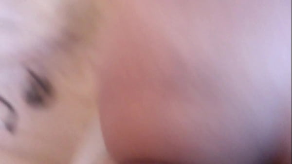 Jade has sex with employee in house under construction 