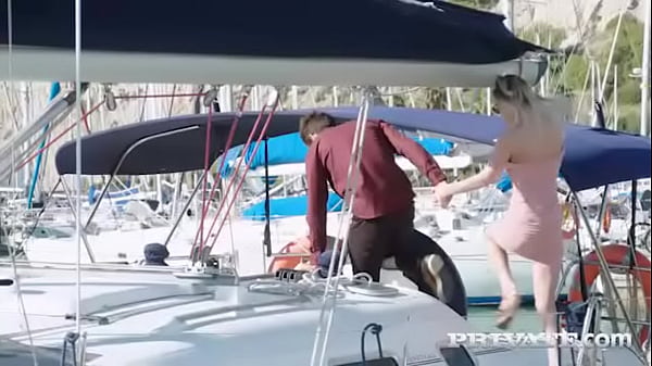 Madison McQueen Debuts withPublic_Fucking