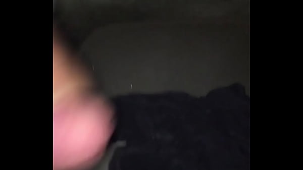 Play MP4 - 職場でオナニー