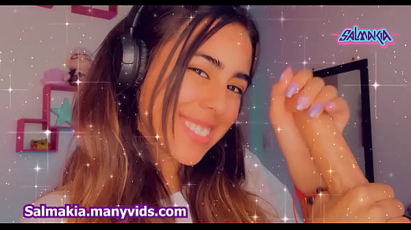 Naughty Handjob Salmakia