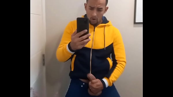 MACHO GOZANDO GOSTANDO 