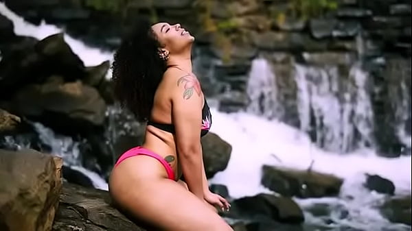 La Diosa De Evalyne.rose En Instagram Cuerpazo De Infarto (@evalyne.rose) thumbnail