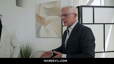 Nonton Intimate Luxury Condo Exploration: Passionate Moments Between Black Angel And Lorenzo Unleash Excitement With Kisses, Oral Pleasure, And Wild Positions thumbnail