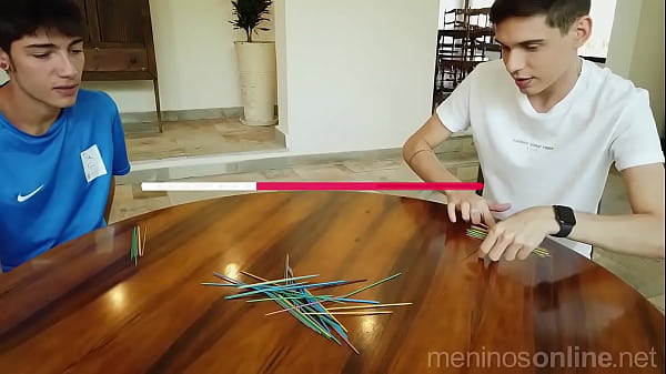 Meninos Online - Sentando na vara  VEM VER!! 