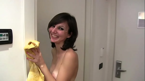 Italianhotscout - Puttanella Italiana Assapora La Sborra Di Rambetto Stefanin thumbnail