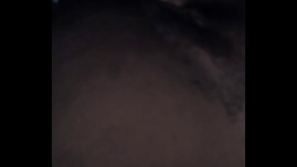 Une copine avec son copain 