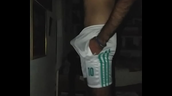 este short me pone re al palo mal 