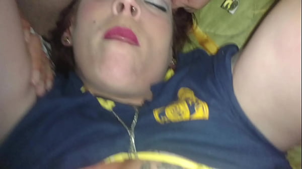 Play MP4 - Amy's double team