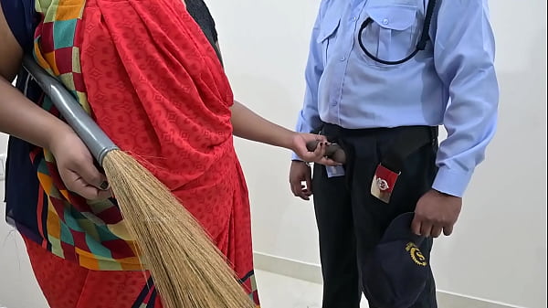 Servant jerking guard dick