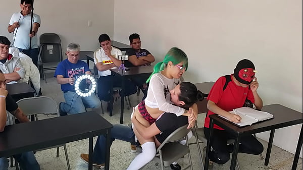 Como Se Graba Una Escena Xxx, Making Off thumbnail