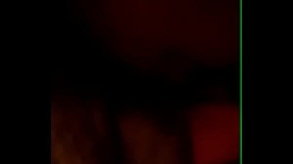 Novinha metendo os dedos