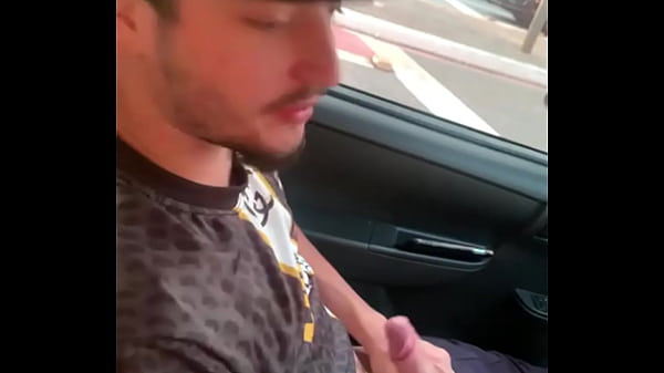 Erick Diaz Directing and Jacking Off 