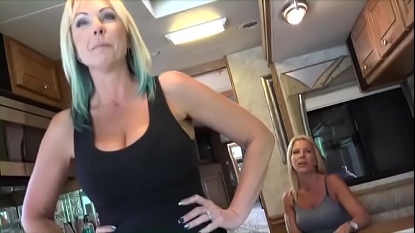 Play MP4 - Jenny Jizz and Naughty Alysha fuck a guy