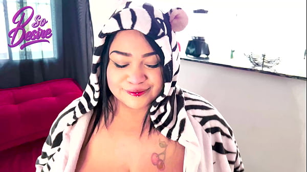 Nonton Delicious Chubby Girl In Zebra Pajamas Enjoys A Hard Fuck thumbnail