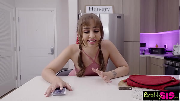 Tommy_King tells Stepbro I seethe wayyou stare at mypussy Iknow you like it S25 E3