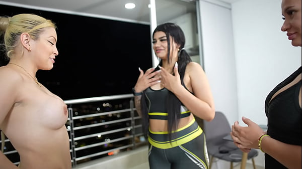 Play MP4 - Workout routine ends in wild and horny lesbian sex - MIA MONTIELTH