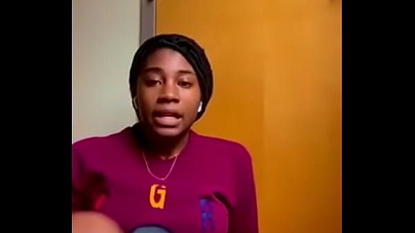 Nonton London&rsquo;s Oily Joi thumbnail