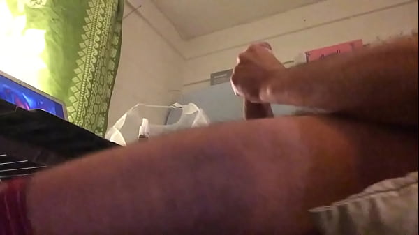 Play MP4 - Thick-dick JO final strokes and cumshot