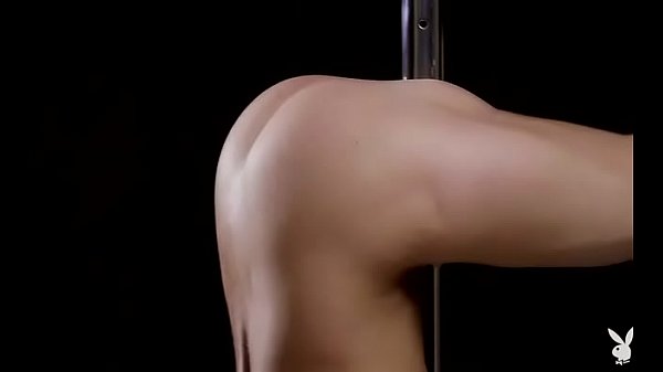 Sexual Latin girl_tempts you