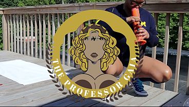 Nonton Big Titty Yoga On Rooftop Of Detroit Home thumbnail